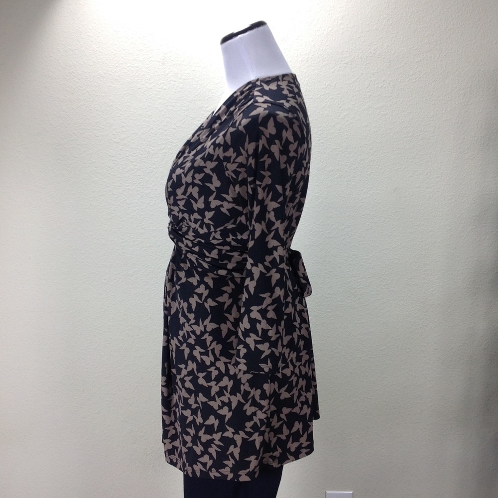 Motherhood Maternity Black & Brown V-Neck Top - Picture 3 of 8
